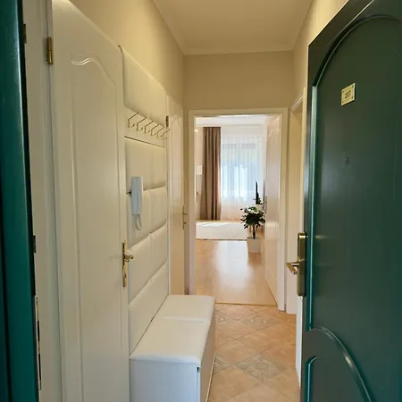 公寓 Europa 贝凯什乔包